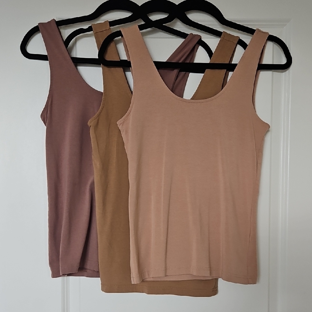 Banana Republic Women's Tank Tops - Pink, Tan, Brown, Set of 3